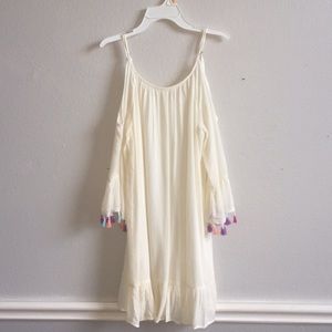 WHITE FLOWY DRESS